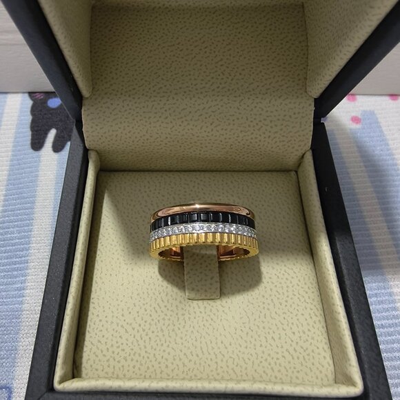 Boucheron Classic Four-Band Ring - Picture 6 of 6